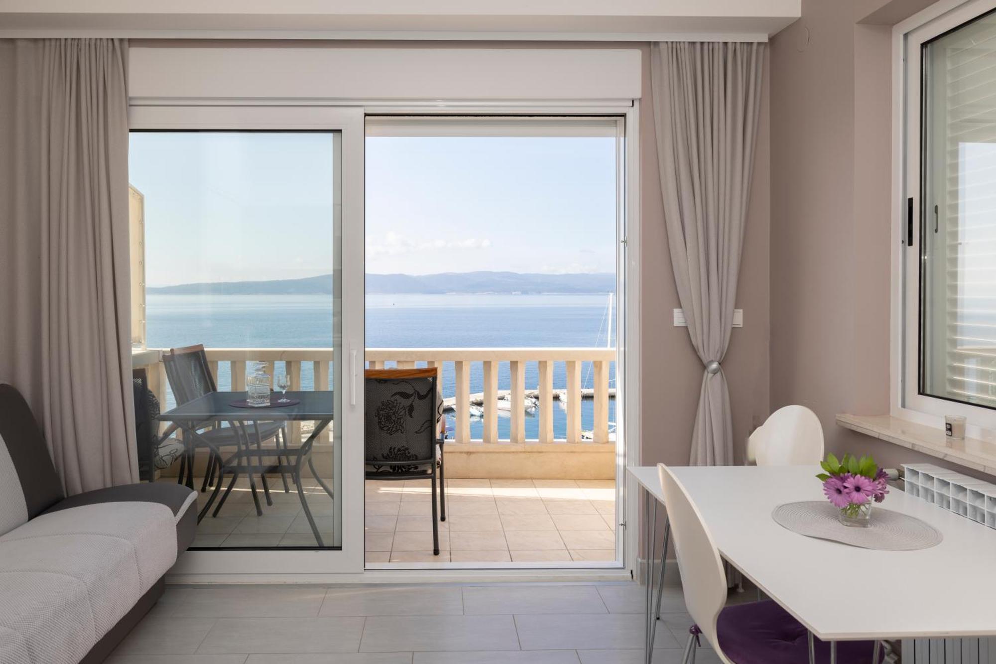 Apartmans Lale Brela Exteriör bild