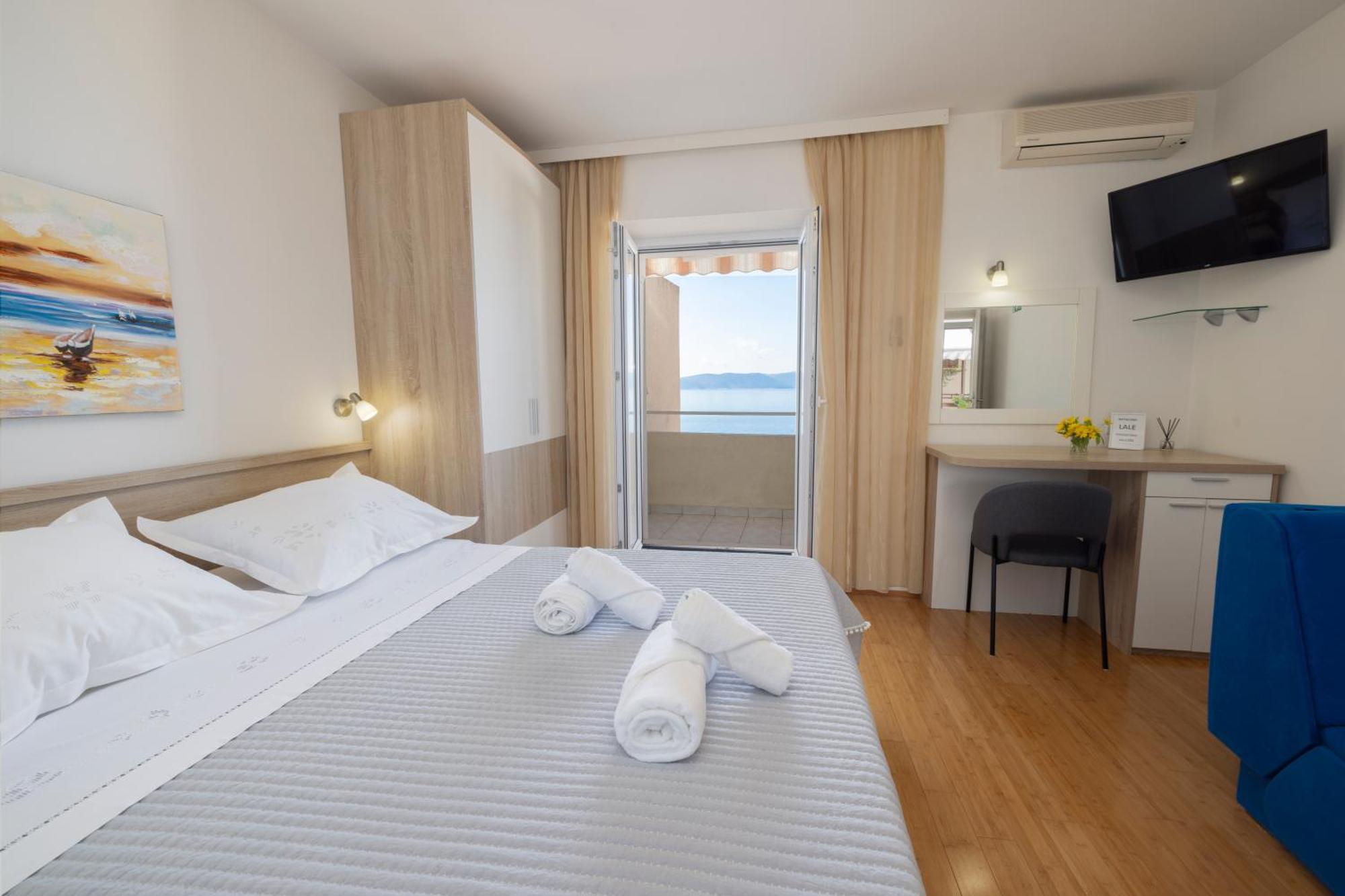 Apartmans Lale Brela Exteriör bild