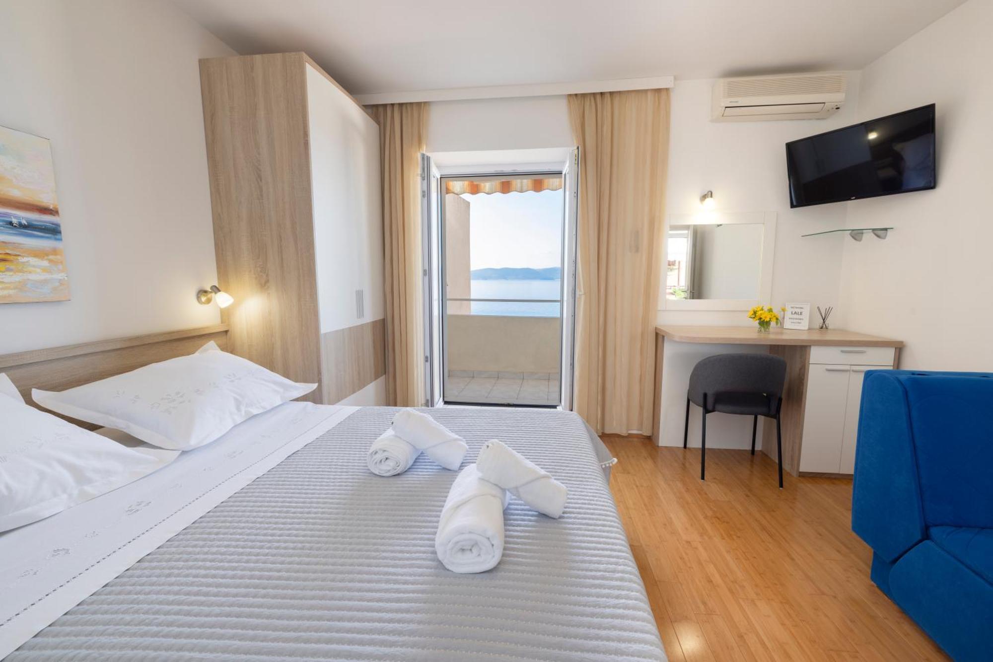 Apartmans Lale Brela Exteriör bild